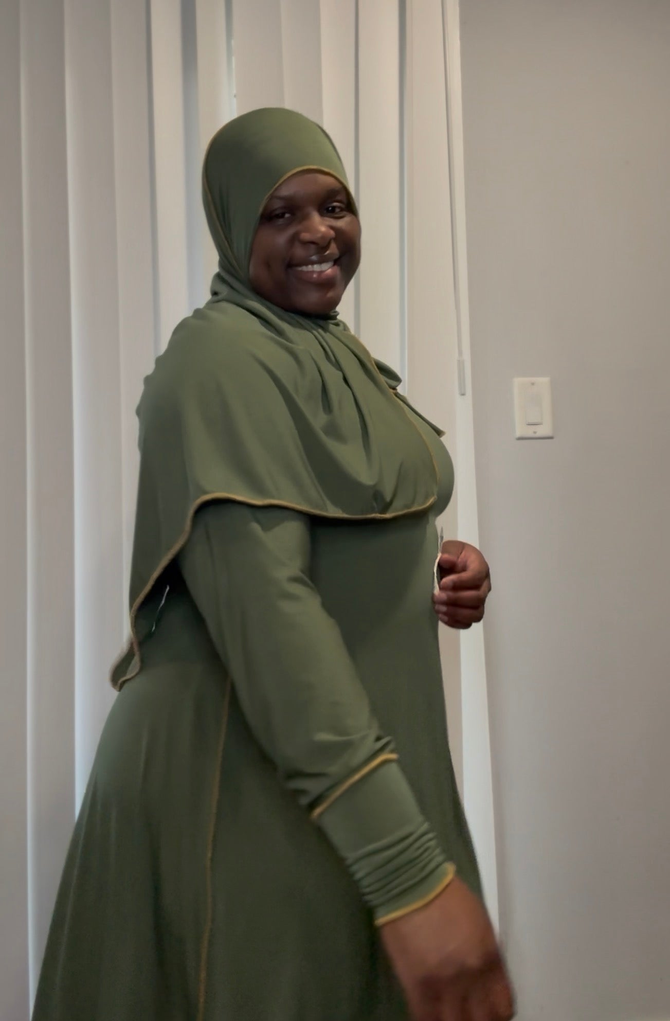 Inside out abaya set